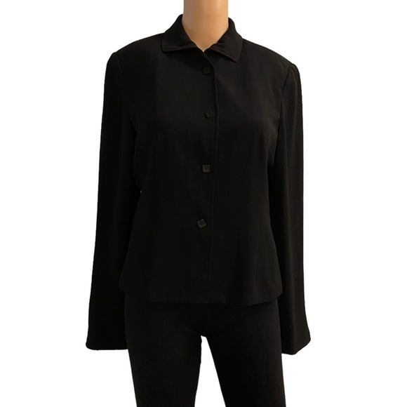 Gianni petite blazer button down black womans size 8 excellent condition - Picture 1 of 10